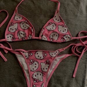 Brand new hello kitty swimsuit